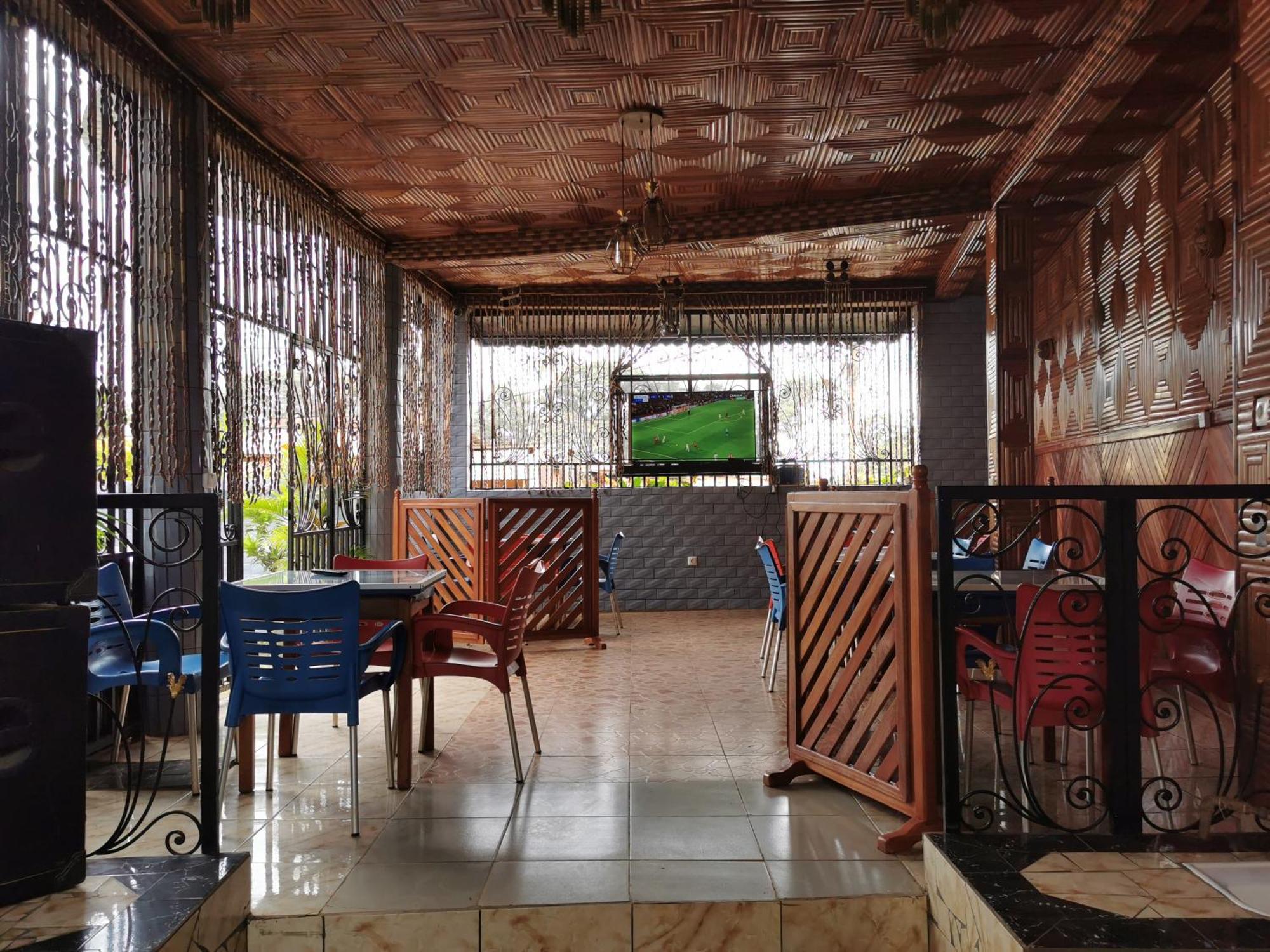 Tchatcha Hotel Yaoundé 外观 照片