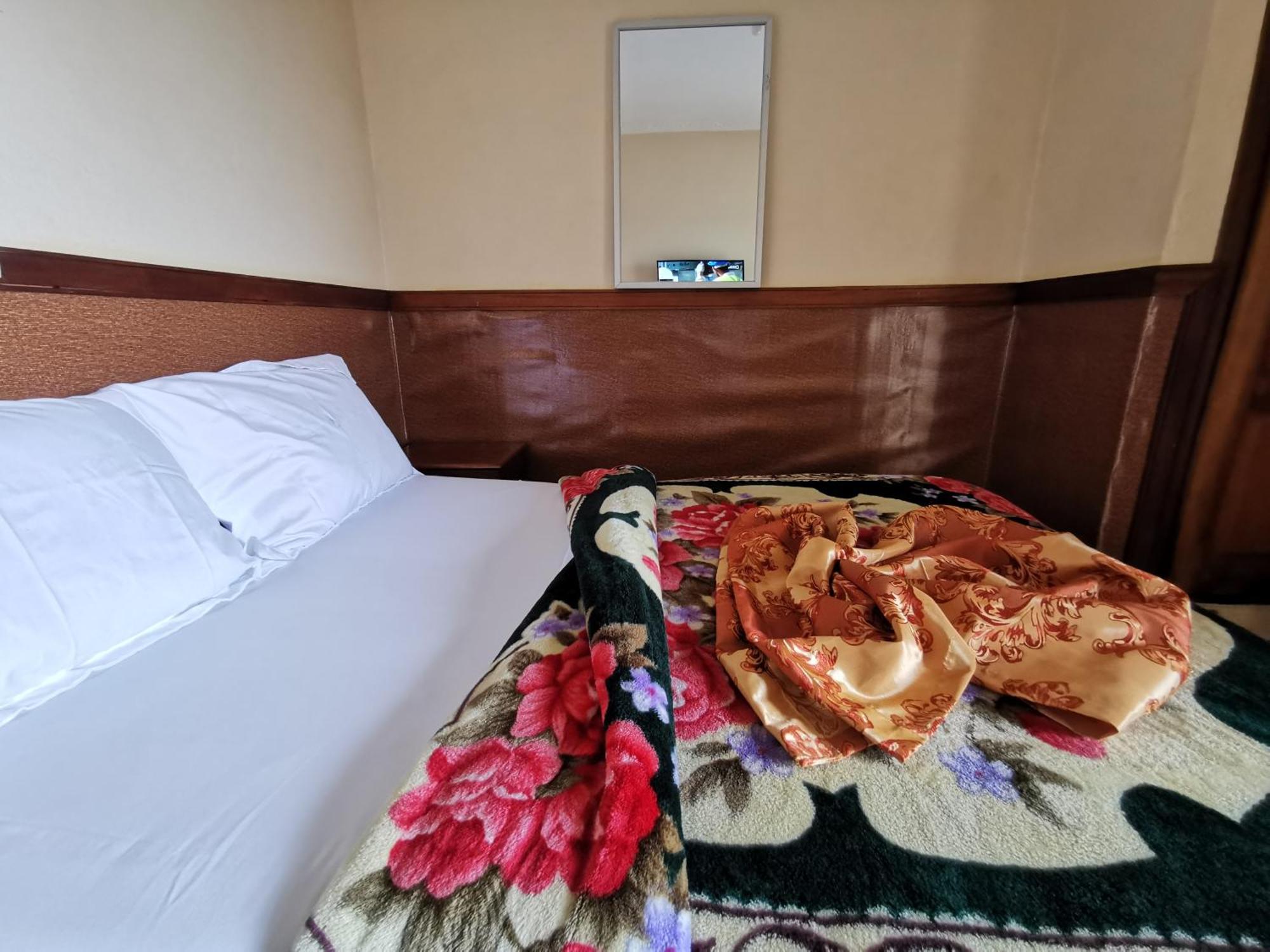 Tchatcha Hotel Yaoundé 外观 照片